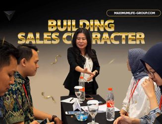 Berikut **alt text image (1 paragraf, SEO friendly)** yang bisa Anda gunakan: **Alt Text:** Hubungi Maximum Life Group untuk informasi lengkap training Building Sales Character, pelatihan pengembangan karakter sales dan marketing profesional yang membantu meningkatkan mindset penjualan, keterampilan komunikasi marketing, teknik selling skill, pemahaman pelanggan, produk dan kompetitor, serta kemampuan bahasa tubuh marketing untuk meningkatkan performa tim penjualan perusahaan di Indonesia.