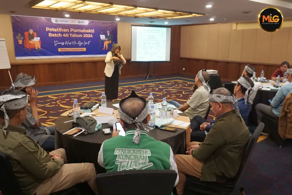 persiapan mental menghadapi pensiun bersama maximum life group